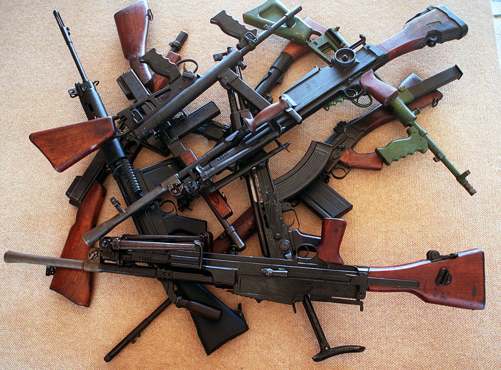 Generic guns, 4 December 1997. SHD Picture by JACKY GHOSSEIN