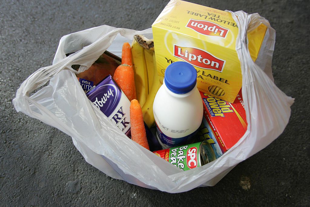 Generic picture of groceries. 13 October 2005. AGE NEWS. Photo by WAYNE TAYLOR.