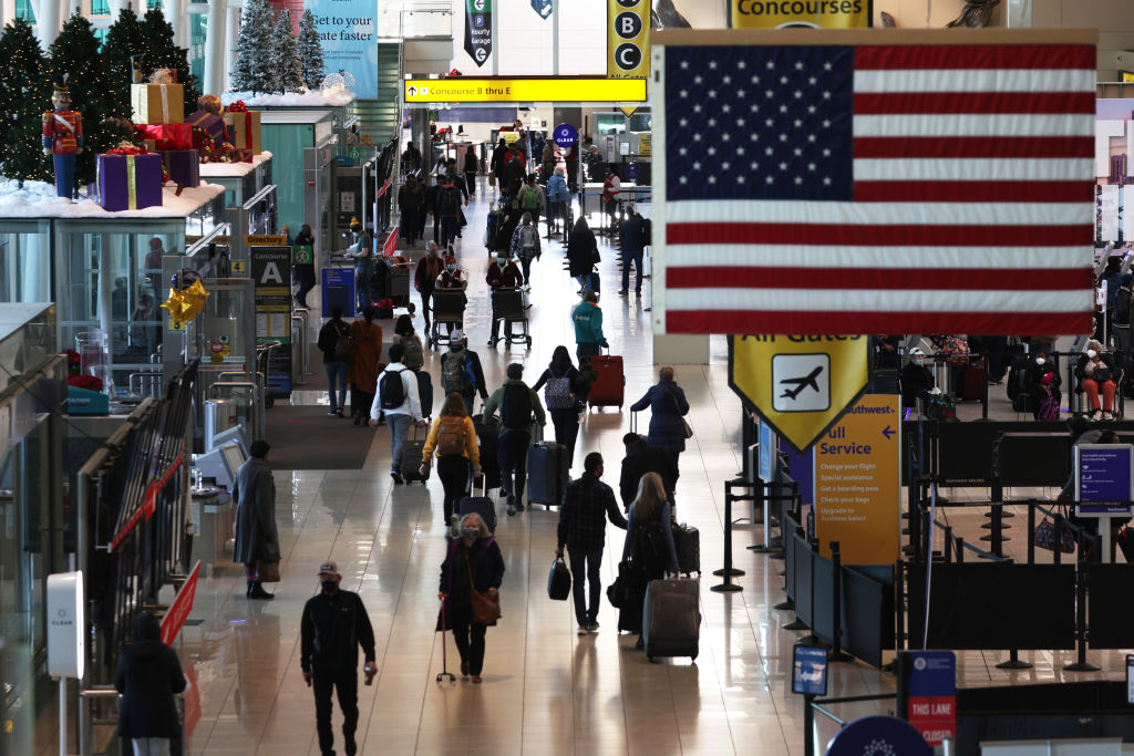 Holiday Travel Expected To Rise Over 25 Percent Over 2020 Despite COVID-19 Uptick
